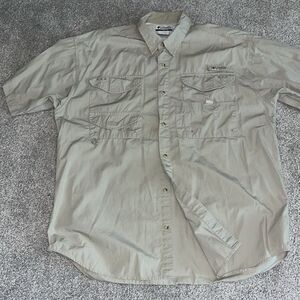 PFG Performance Fly Fishing Bonehead SS Tan beige Shirt L mega pocket Mens